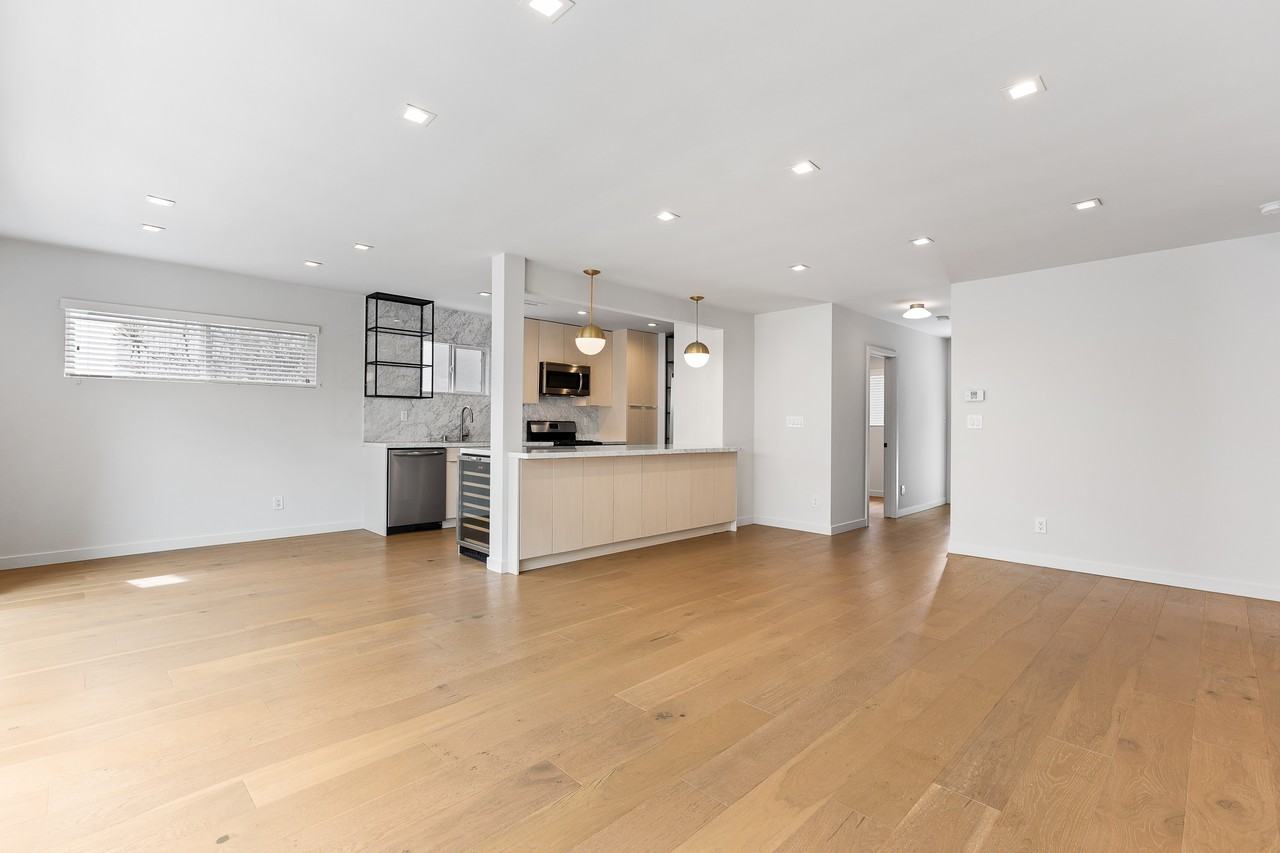 938 Croft Avenue #2 - Photo 4 of 22