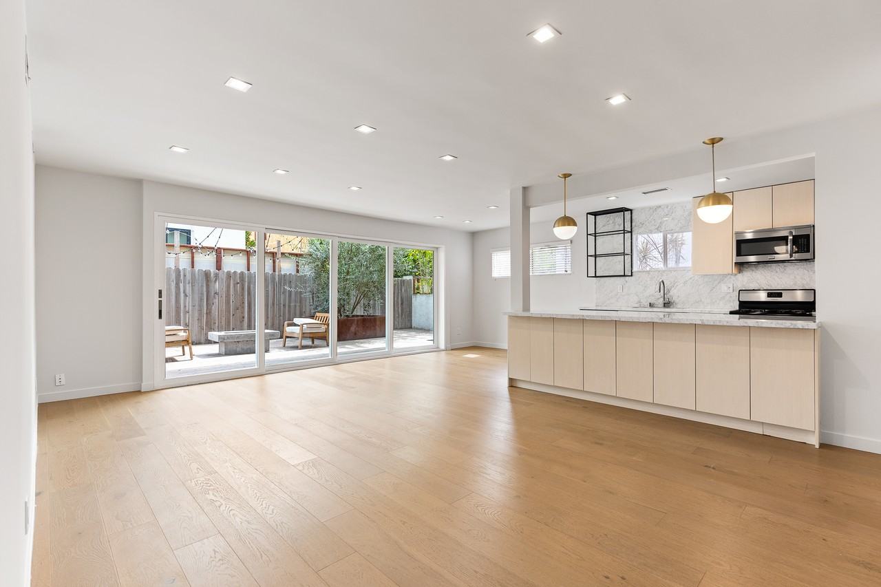 938 Croft Avenue #2 - Photo 6 of 22