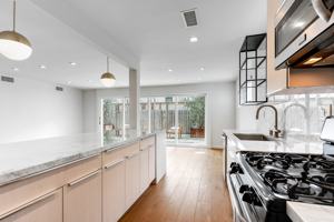 featured image of 938 Croft Avenue #2