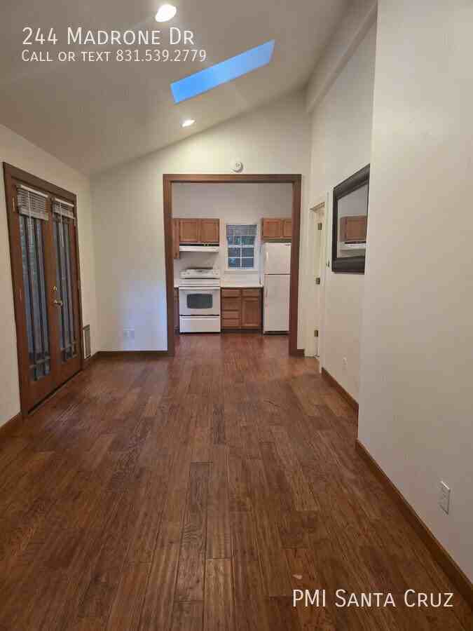 244 Madrone Dr - Photo 2 of 8