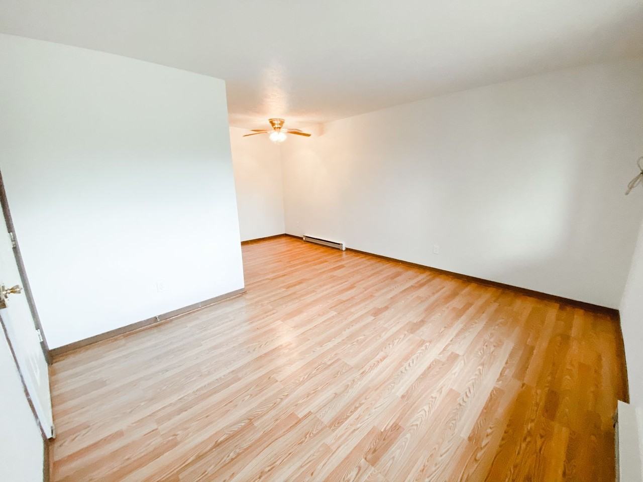 Fowler Place Apartments - Photo 3 of 6
