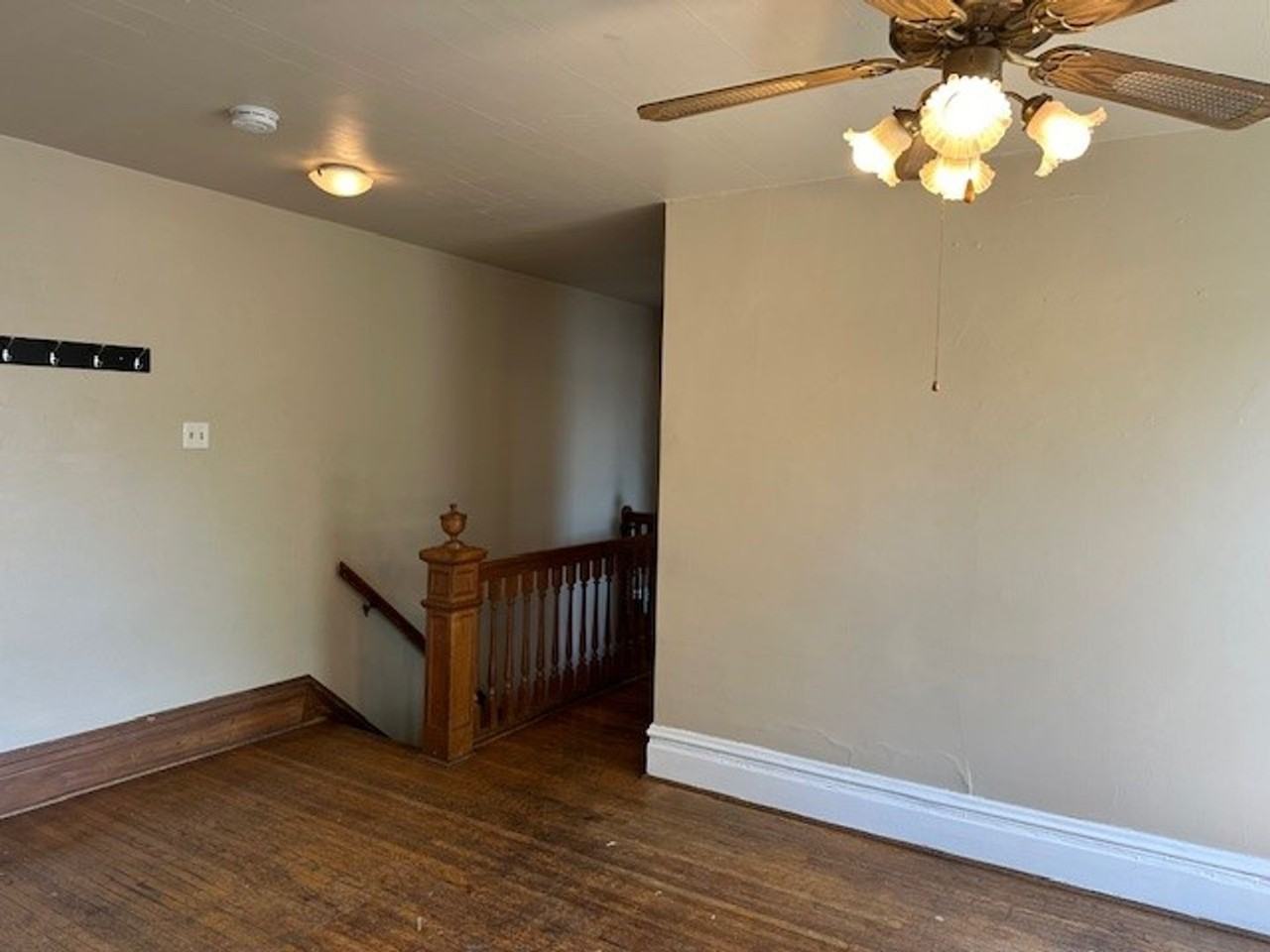 208 N Front St #3 - Photo 2 of 11