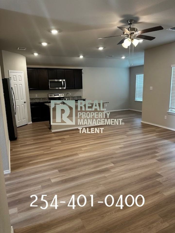 8703 Brahma Plains Rd - Photo 3 of 29