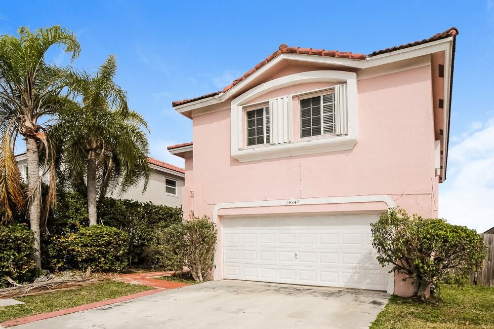 14247 Sw 177th St - Photo 4 of 17
