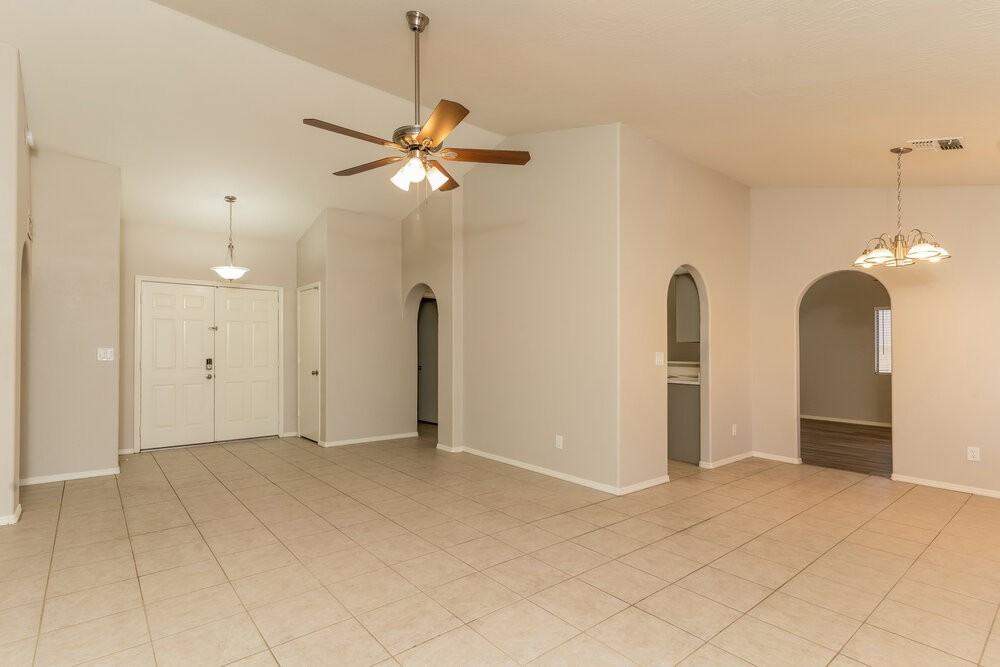 7580 W San Miguel Ave - Photo 5 of 15
