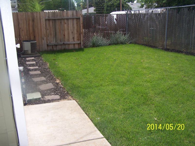 9183 Tuolumne Dr - Photo 3 of 11