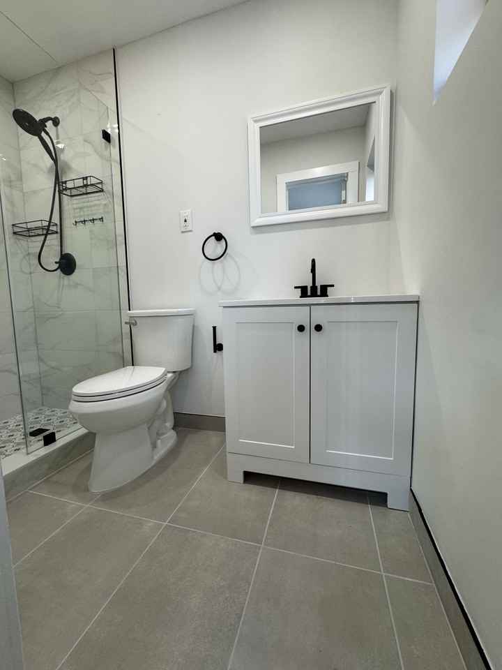 10455 Sw 46th St #1 - Photo 3 of 12