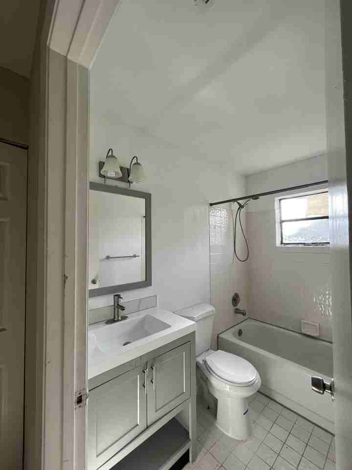 4770 Nw 77th Ter #NA - Photo 7 of 16