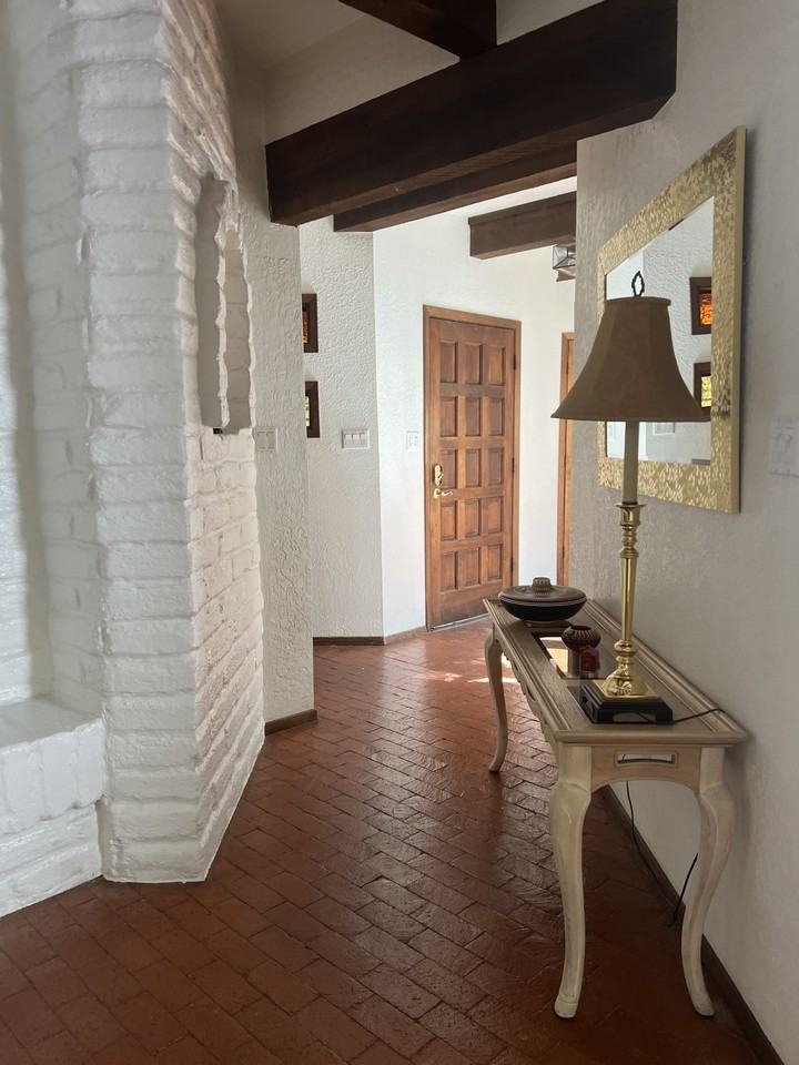 3105 Camino Caballete Nw #NA - Photo 3 of 32