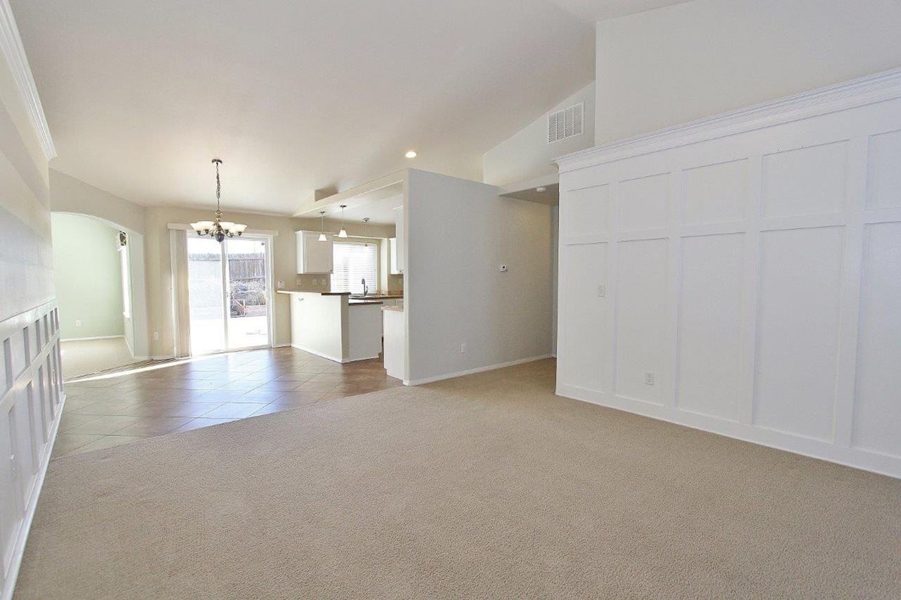 5764 S Staaten Ave - Photo 2 of 26