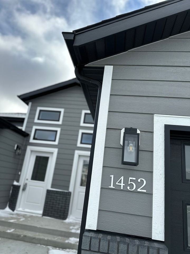 1452 69th Ave S - Photo 2 of 19