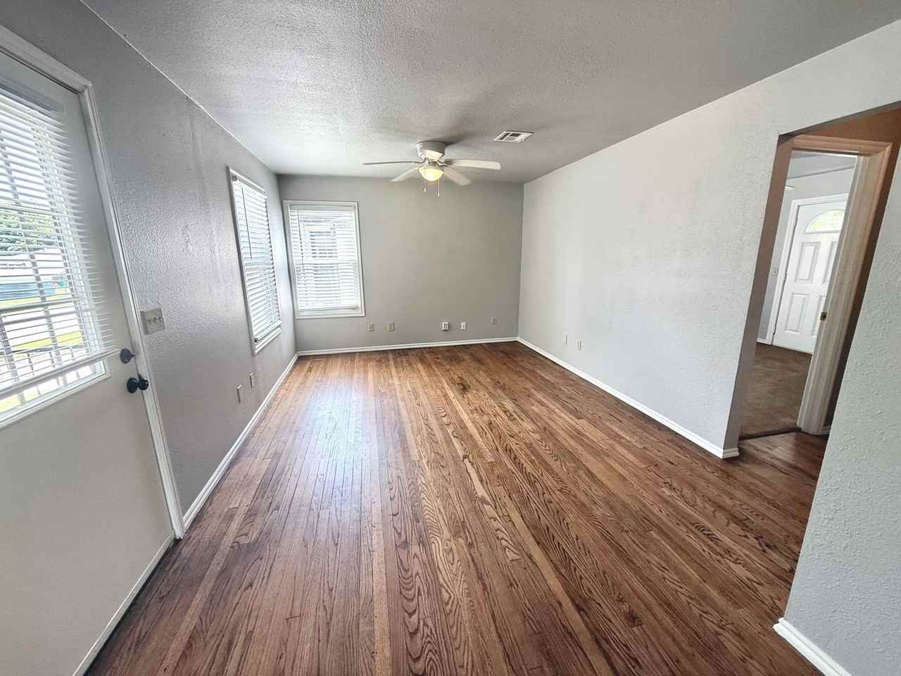 3208 Nw 33rd St - Photo 2 of 11