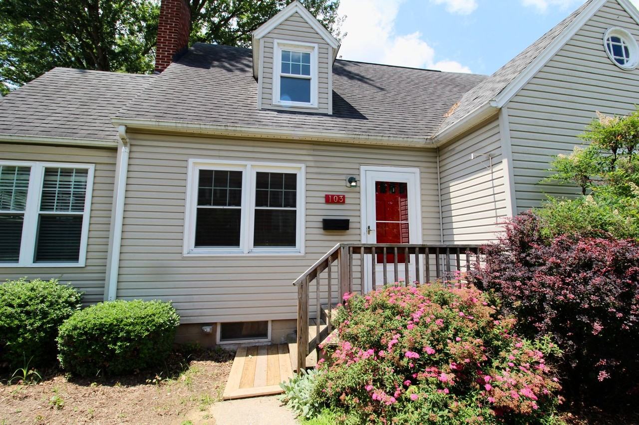 103 Dinkel Ave - Photo 2 of 34