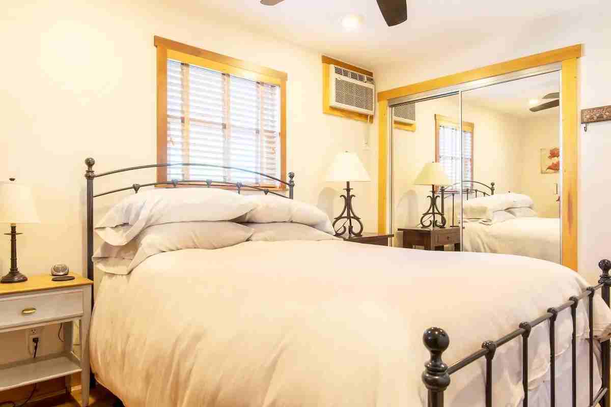 1509 Dutch Lane - Photo 3 of 18