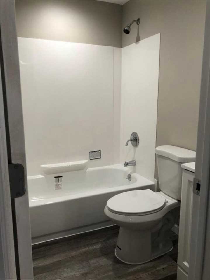 65 10th St - Photo 4 of 8