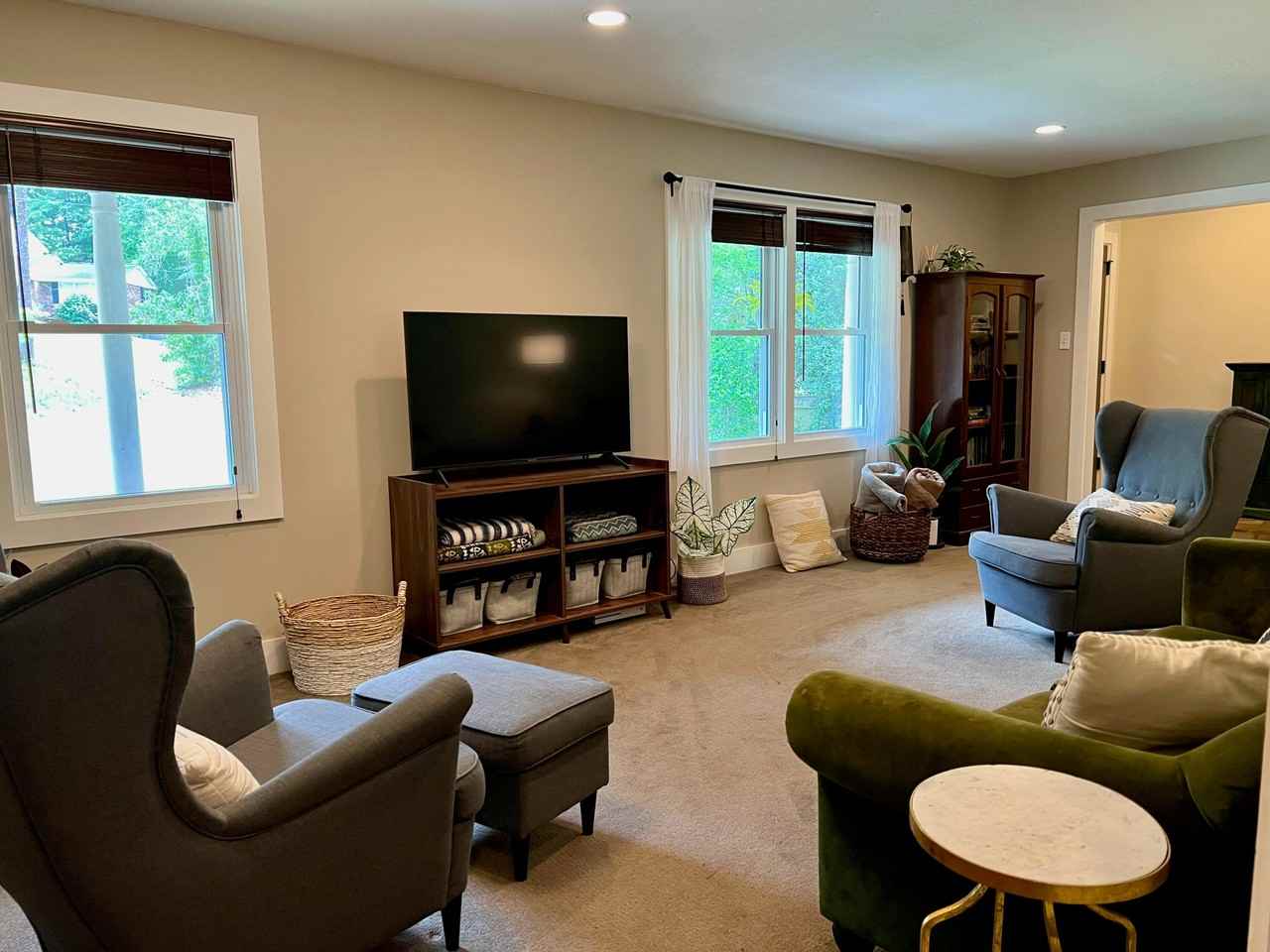 917 Shadow Dr - Photo 7 of 39