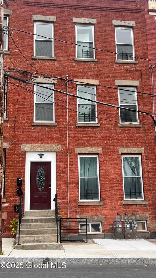 15 Delaware St - Photo 2 of 13