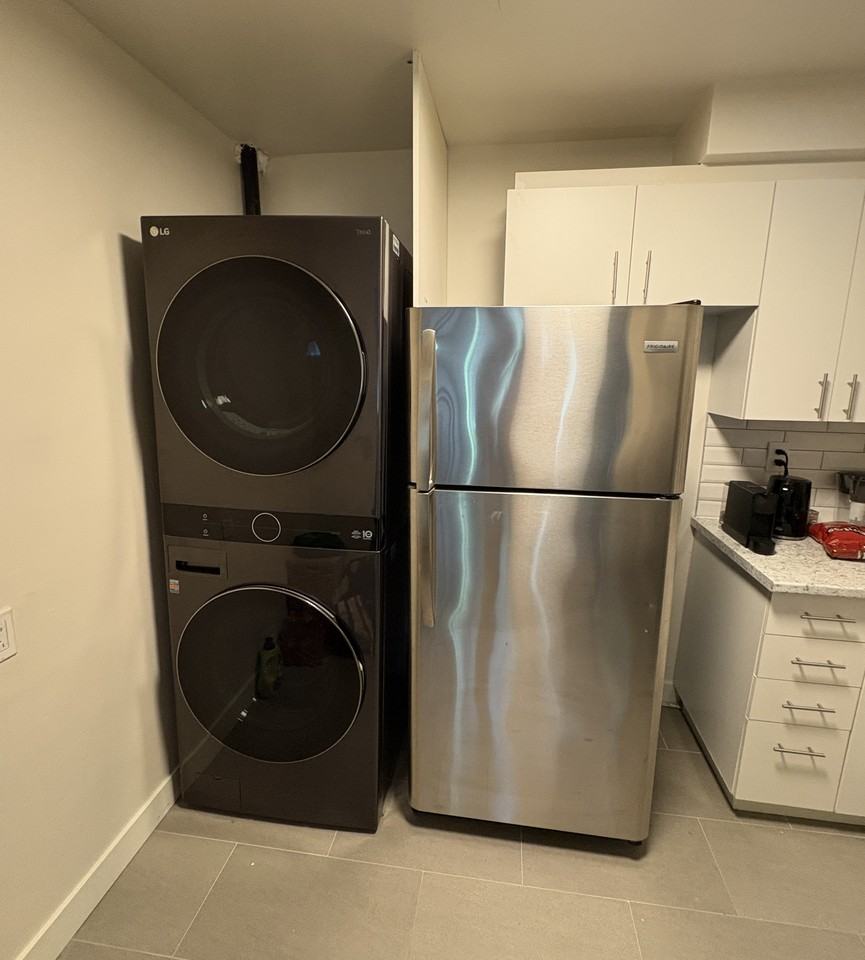 2850 Avenue Barclay - Photo 5 of 6