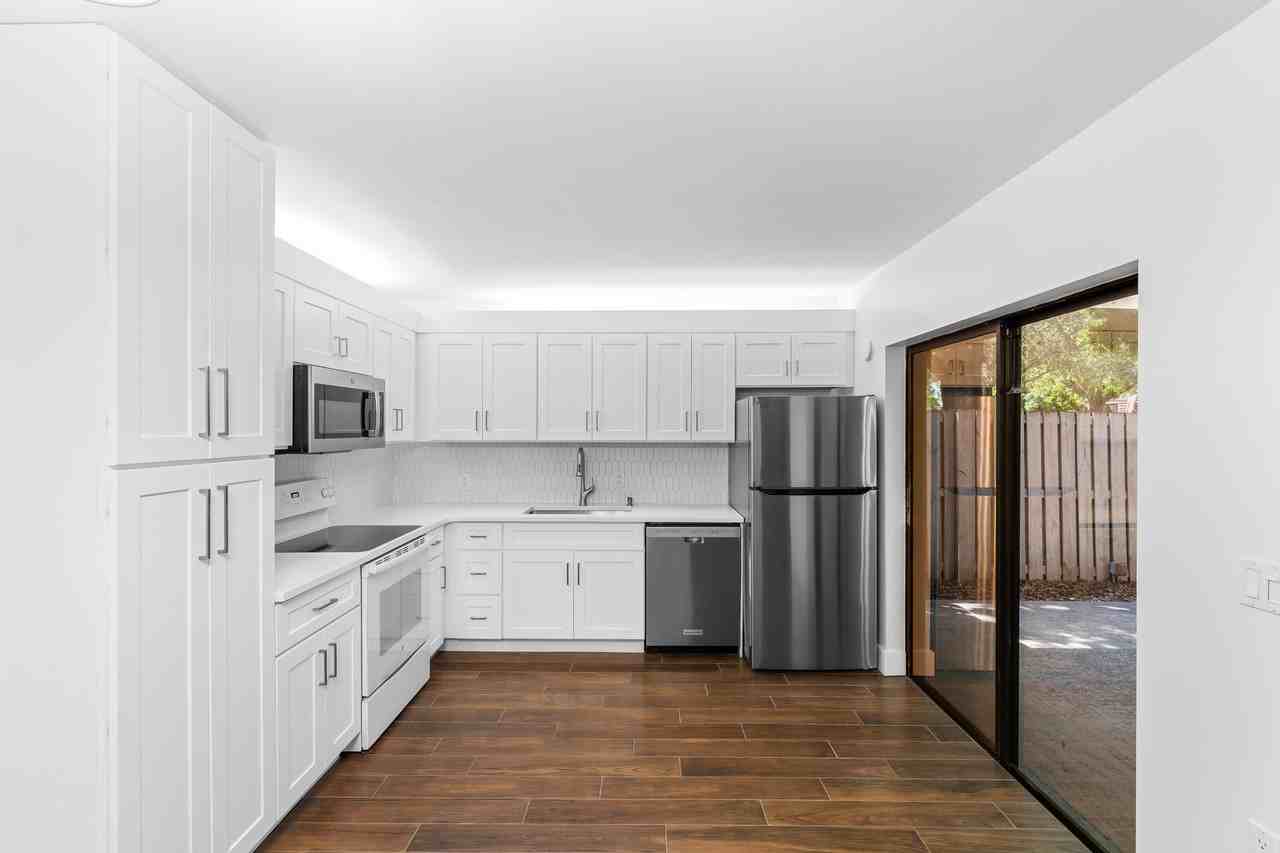 1204 12th Lane - Photo 2 of 13