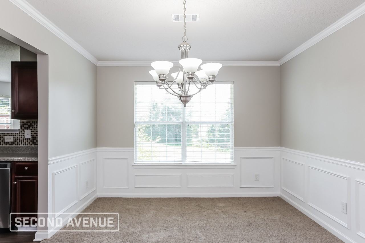 4345 Estate St - Photo 7 of 29