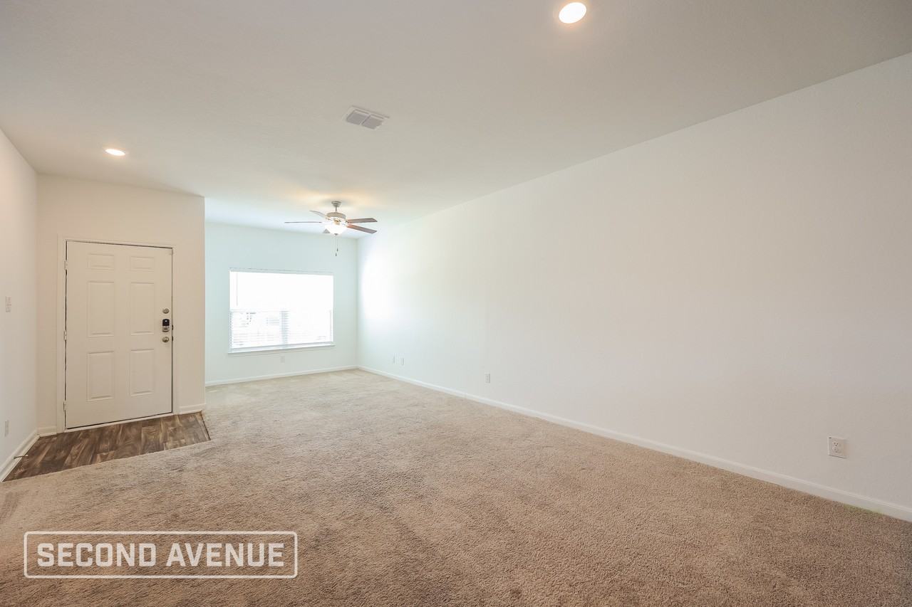 3035 Jackson Smt - Photo 6 of 28
