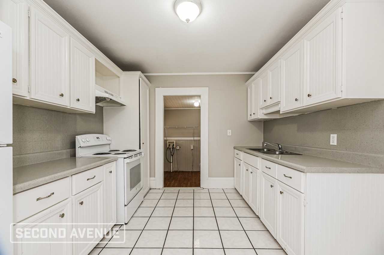 758 Escambia St - Photo 3 of 27