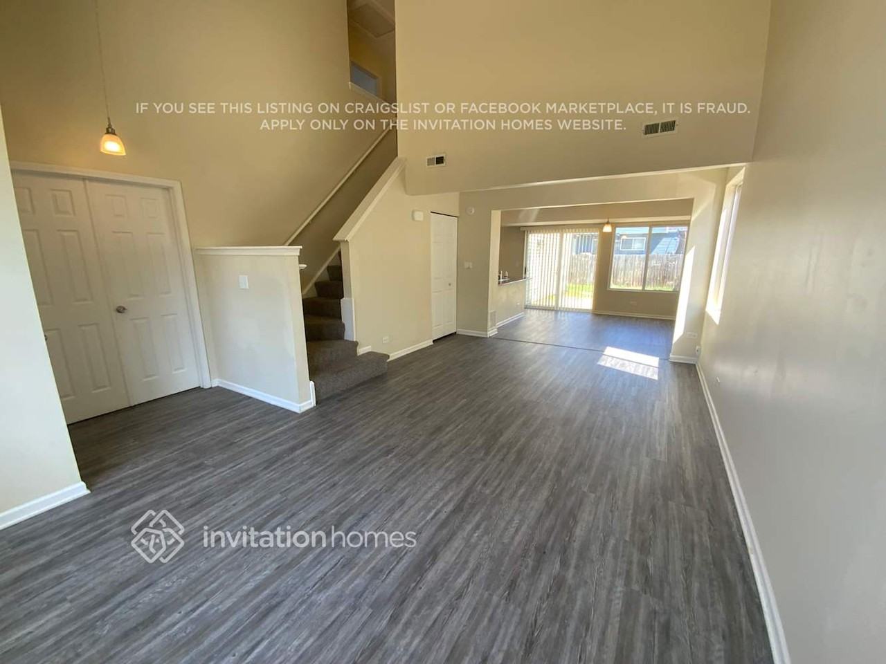 1626 Park Vista Ln - Photo 2 of 16