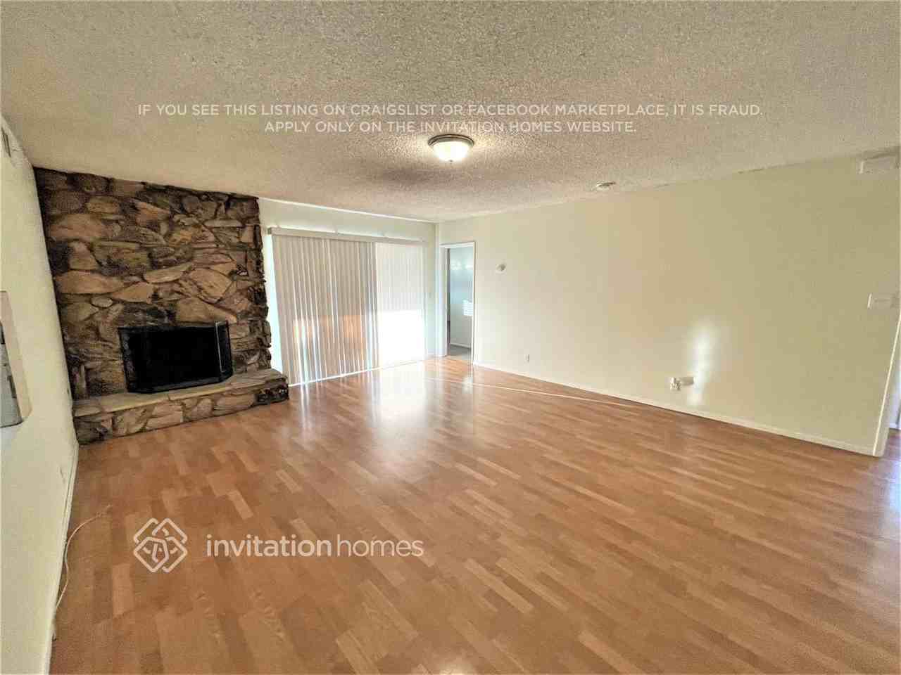 12801 Zeus Ave - Photo 4 of 26