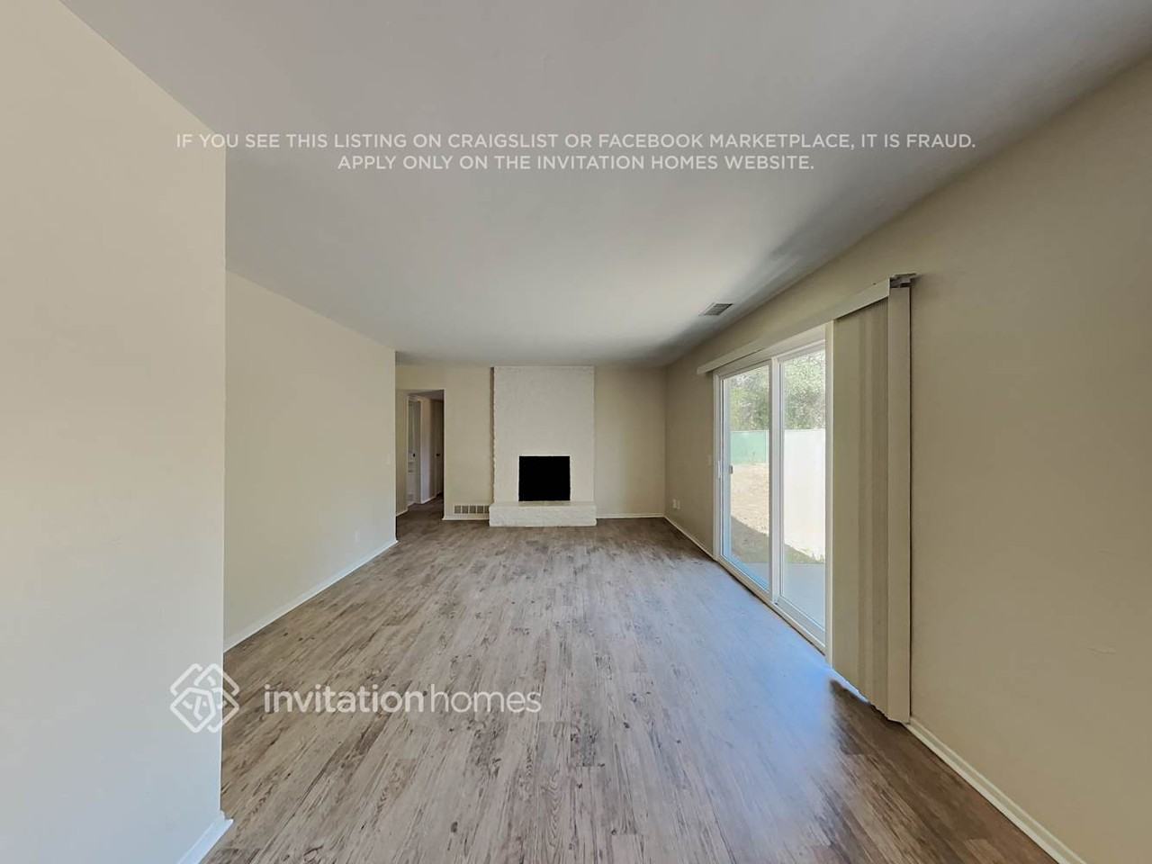 2243 Avenida Del Diablo - Photo 3 of 16