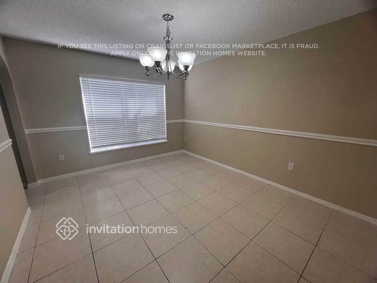 3931 Stonefield Dr - Photo 3 of 17