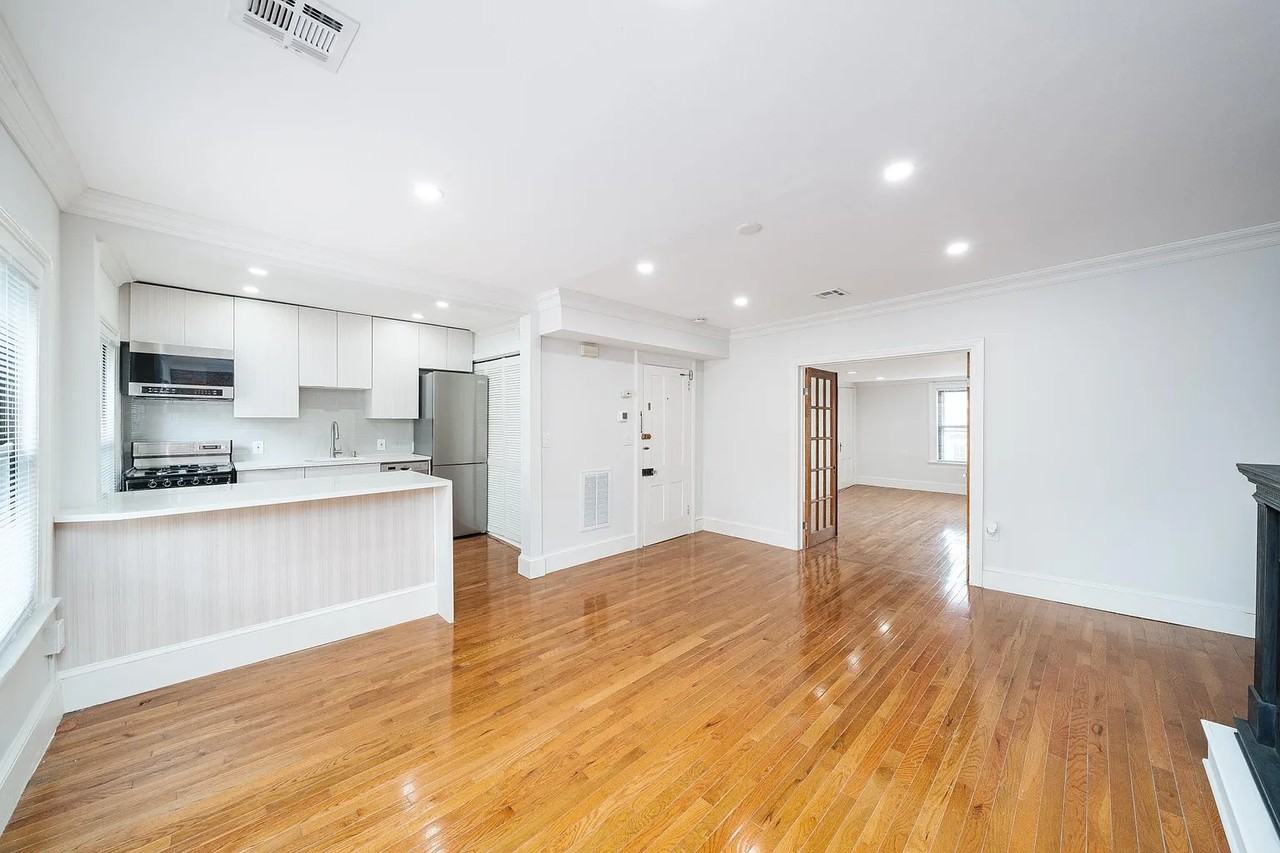 211 Pavonia Avenue #3 - Photo 2 of 25