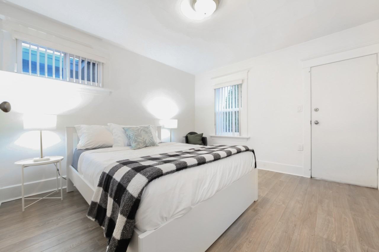315 West 19th Avenue - Photo 6 of 11