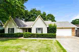 8400 Chimneyrock Blvd - Photo 1 of 1