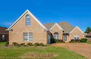 featured image of 4868 Harvest Park Dr