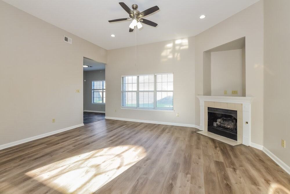 4868 Harvest Park Dr - Photo 4 of 16