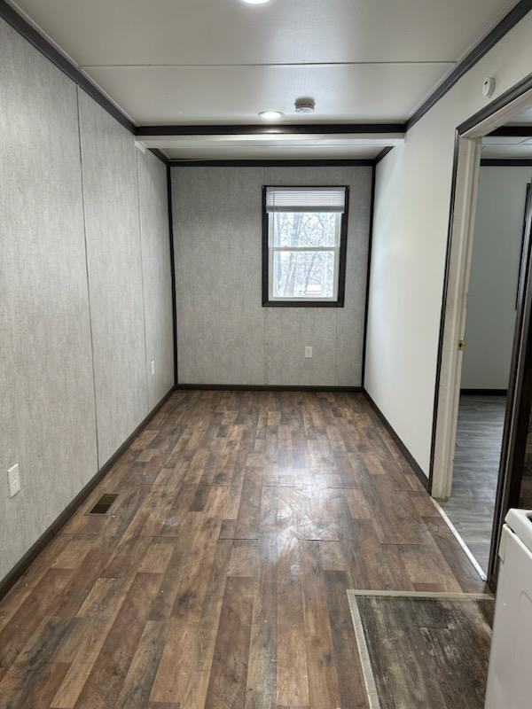 634 North Queen Street - Photo 5 of 5