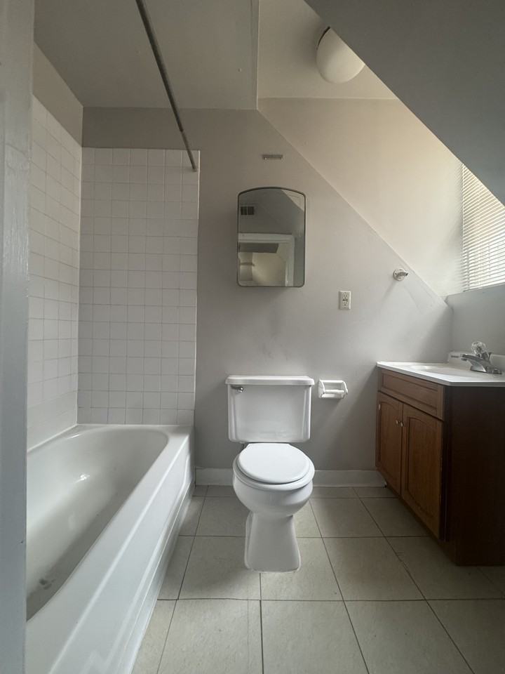 319 N. 33rd St. - Photo 6 of 20