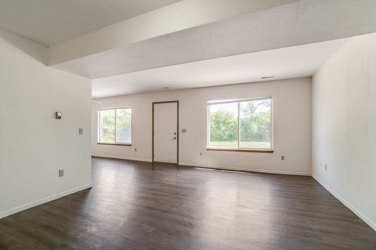 3411 BeauJardin Drive - Photo 3 of 10