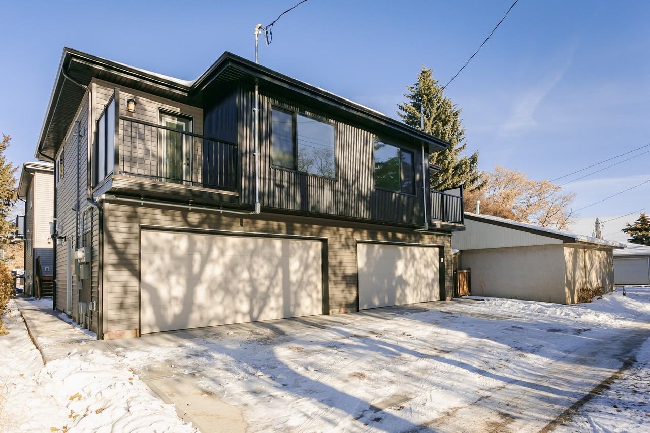 Holyrood 01 - Photo 3 of 9