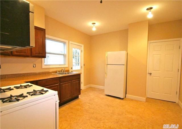 225 Fulton St - Photo 2 of 10