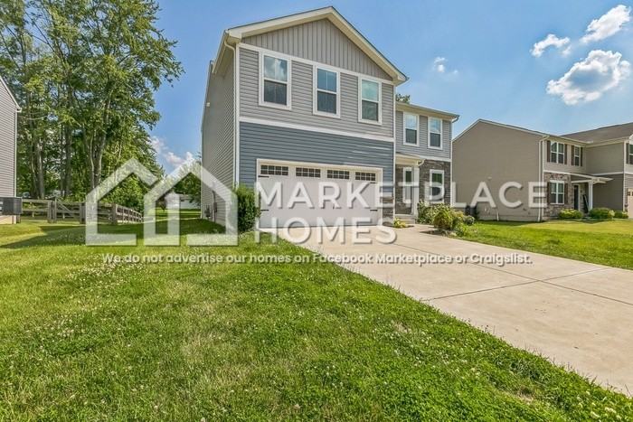 1502 Winwood Dr - Photo 2 of 33