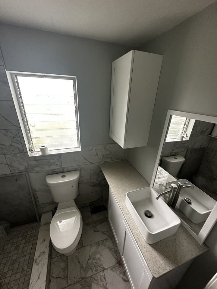 115 Park Ave #NA - Photo 2 of 8