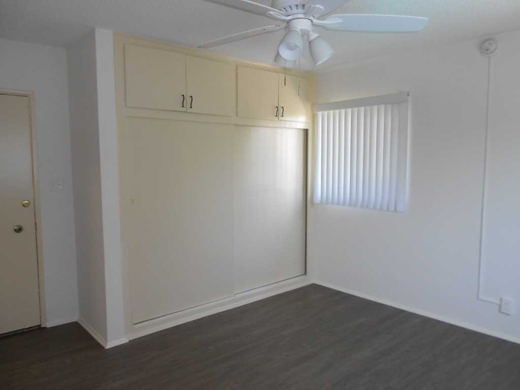 815 Flora Drive #6 - Photo 5 of 17