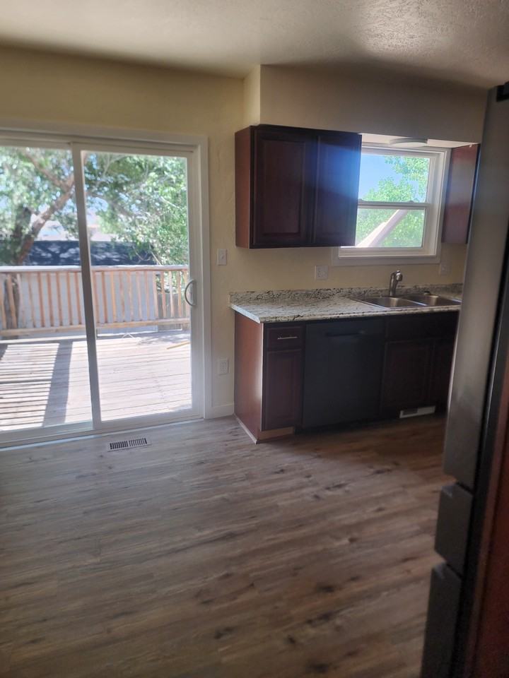 425 W Virginia Pl #NA - Photo 3 of 20