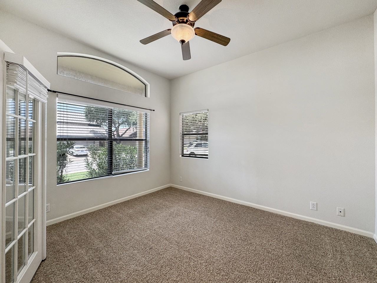 6722 Congressional Blvd #NA - Photo 7 of 29