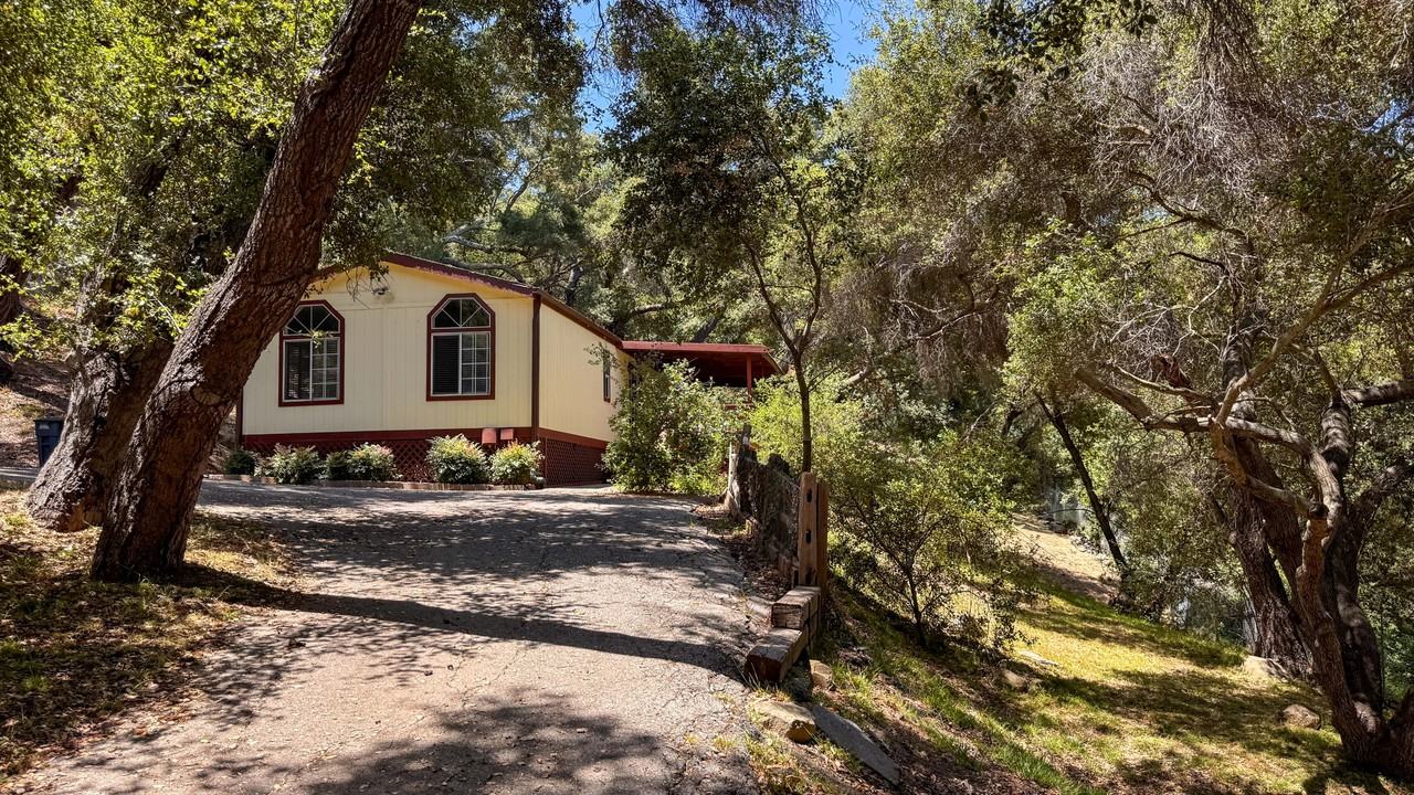 300 S Topanga Canyon Blvd #1 - Photo 4 of 21