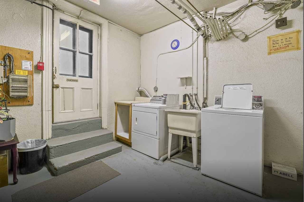 2715 Boulevard Édouard-Montpetit - Photo 4 of 9