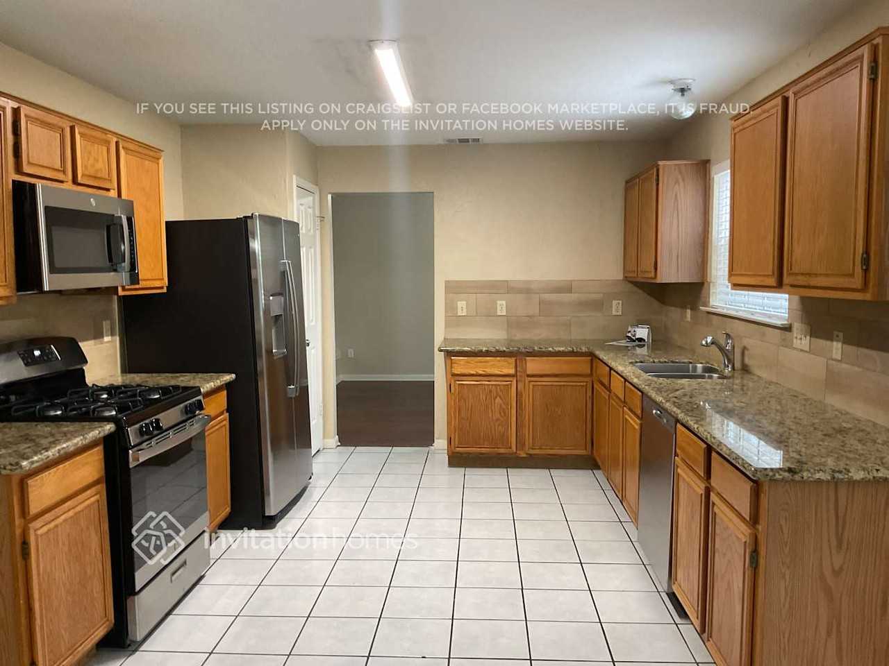 1909 Fir Tree Dr - Photo 7 of 19