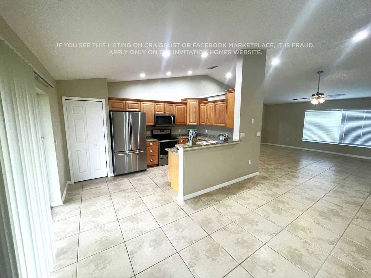 1319 Rio De Janeiro Ave - Photo 3 of 12