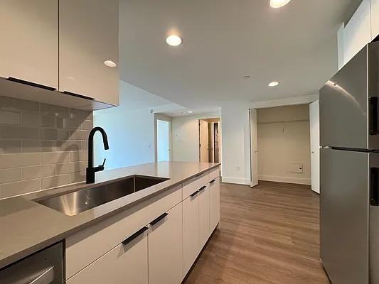 Morningside Dr #810 - Photo 4 of 18